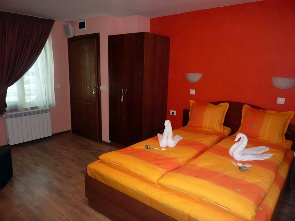 Guest House H Dzhogolanov Koprivshtitsa Exterior photo