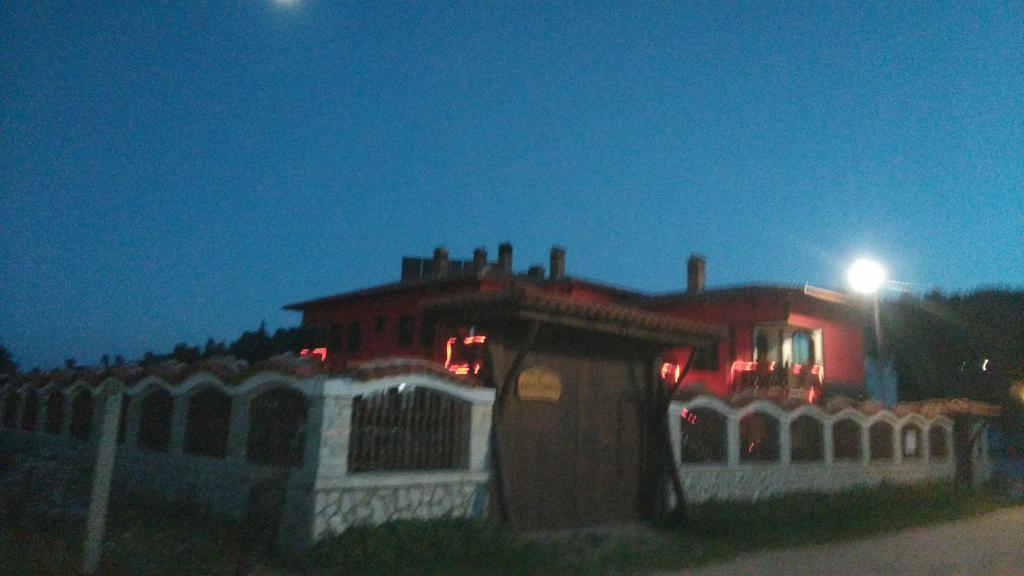 Guest House H Dzhogolanov Koprivshtitsa Exterior photo