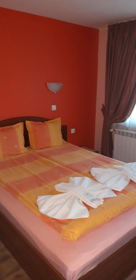 Guest House H Dzhogolanov Koprivshtitsa Exterior photo